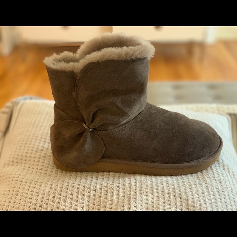 classic short ugg boots!
